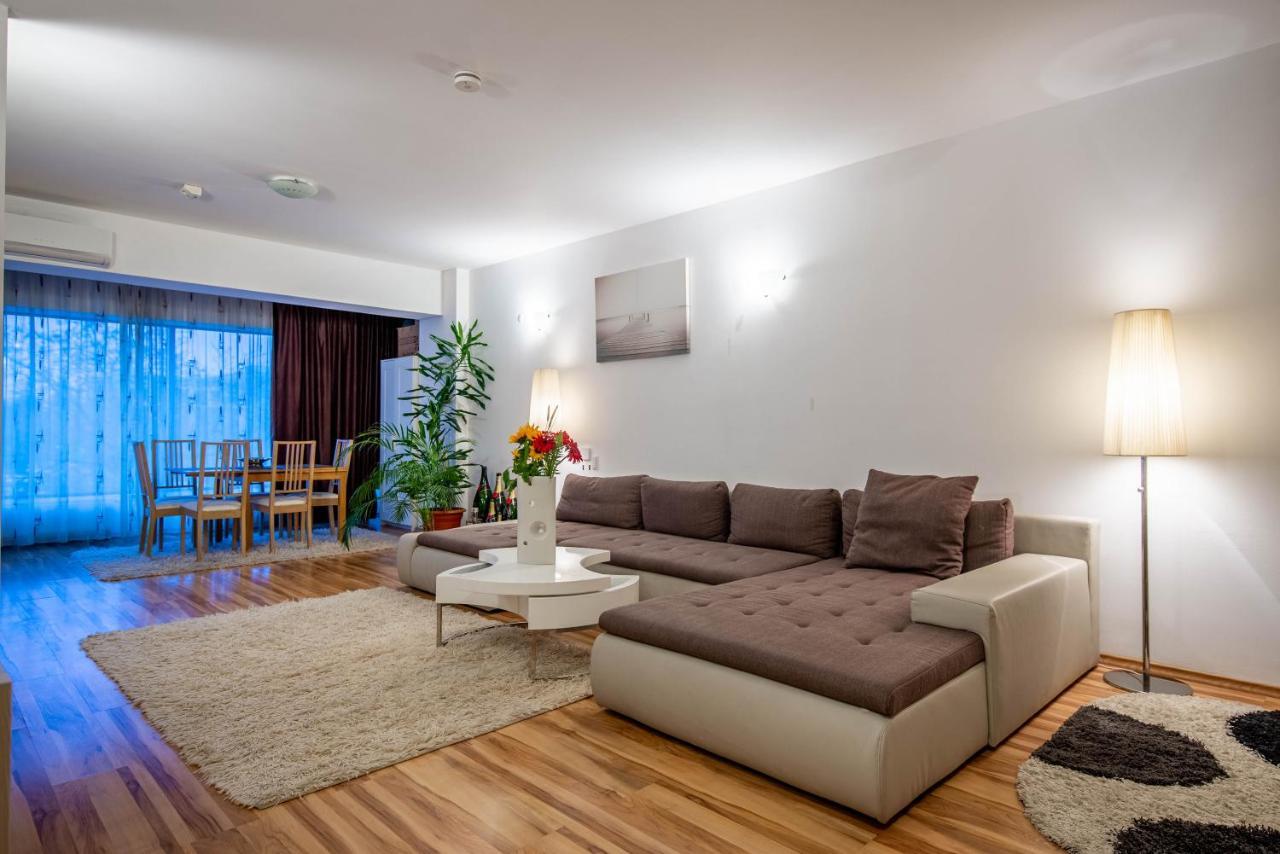Luxury Two Room Apartment In The Heart Of Bucharest Bukarest Exteriör bild