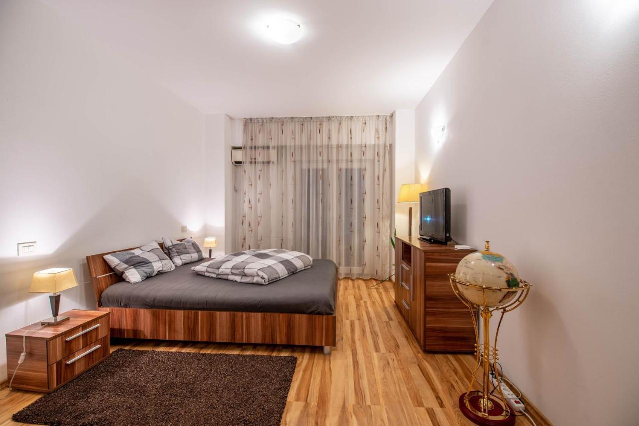 Luxury Two Room Apartment In The Heart Of Bucharest Bukarest Exteriör bild